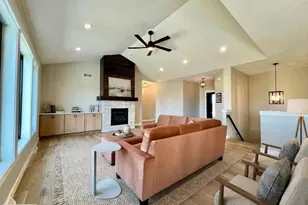 1813 Arbor Ridge Way, Janesville, WI 53548 - Photo 10