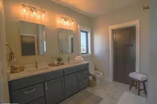 1813 Arbor Ridge Way, Janesville, WI 53548 - Photo 20