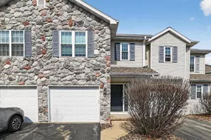 213 N Musket Ridge Dr, Sun Prairie, WI 53590 - Photo 1