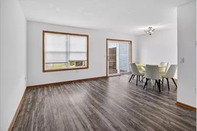 213 N Musket Ridge Drive, Sun Prairie, WI 53590 - Photo 10