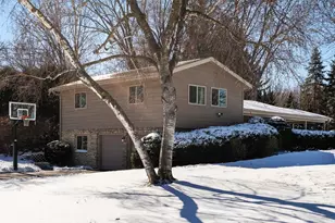 3458 Field Crest Ct, Beloit, WI 53511 - Photo 10