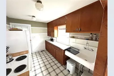 671 N Cow Path Lane, Fort Atkinson, WI 53538 - Photo 6