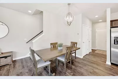 6972 Belle Fontaine Boulevard, Middleton, WI 53562 - Photo 8