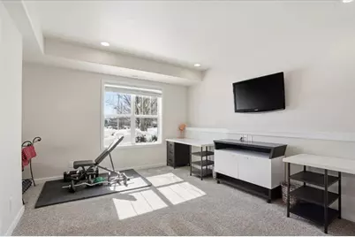 7162 Belle Fontaine Boulevard, Middleton, WI 53562 - Photo 36