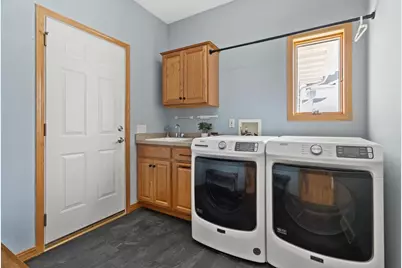 1221 Marcella Court, Sun Prairie, WI 53590 - Photo 6