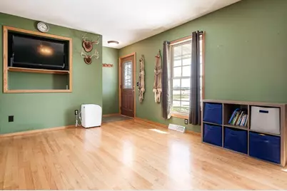 4701 E County Road J, Beloit, WI 53511 - Photo 6