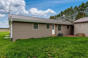 4701 E County Rd J, Beloit, WI 53511 - Photo 30