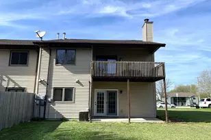 303 Church St, Fall River, WI 53932 - Photo 4