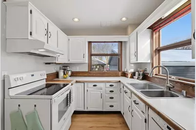 3513 Burke Avenue, Madison, WI 53714 - Photo 10