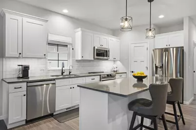 215 Boann Terrace, Belleville, WI 53508 - Photo 8