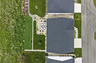 215 Boann Ter, Belleville, WI 53508 - Photo 36