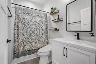 215 Boann Ter, Belleville, WI 53508 - Photo 18