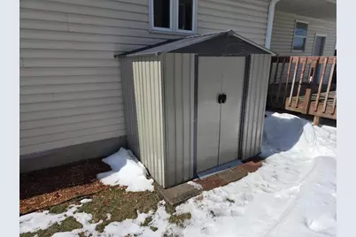 304 Breezy Point Drive, Pardeeville, WI 53954 - Photo 32