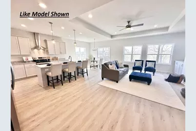 302 Michelle Lane #176, Cottage Grove, WI 53527 - Photo 4