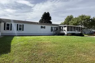 90 London Dr, Sparta, WI 54656 - Photo 2