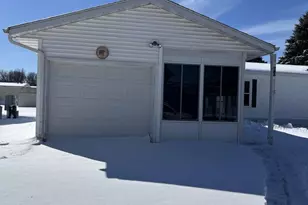 90 London Dr, Sparta, WI 54656 - Photo 6