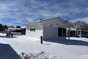90 London Dr, Sparta, WI 54656 - Photo 4