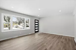 1314 Debra Ln, Madison, WI 53704 - Photo 6