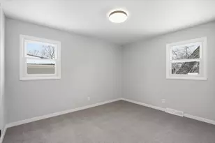 1314 Debra Ln, Madison, WI 53704 - Photo 14