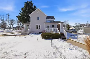 407 W Cherry St, Fox Lake, WI 53933 - Photo 14