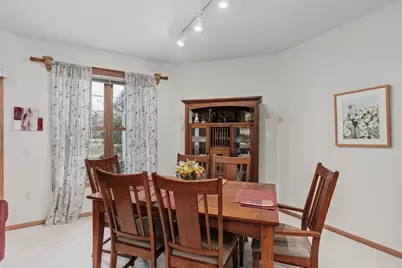 3343 N Stone Creek Circle, Madison, WI 53719 - Photo 8