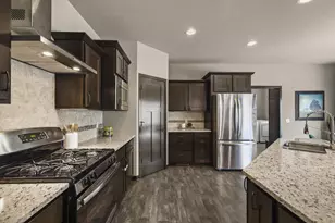 9933 Autumn Breeze Rd, Middleton, WI 53562 - Photo 8