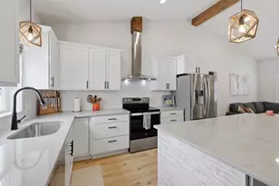 6480 Revere Pass, DeForest, WI 53532 - Photo 10