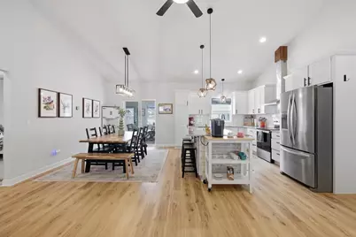 6480 Revere Pass, DeForest, WI 53532 - Photo 8