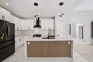 320 Oakbrook Dr, Lake Delton, WI 53965 - Photo 16