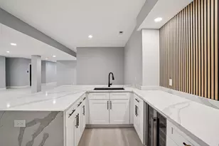 320 Oakbrook Dr, Lake Delton, WI 53965 - Photo 20