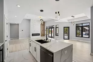 320 Oakbrook Dr, Lake Delton, WI 53965 - Photo 18