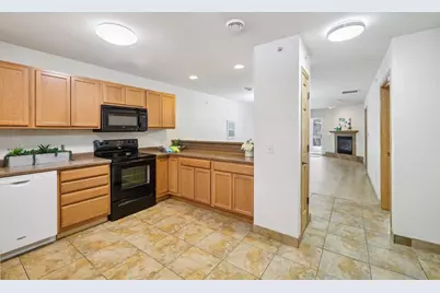 N2860 Trevor Ridge #6, Lodi, WI 53555 - Photo 4