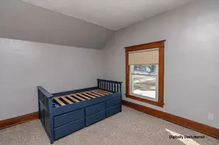 706 Fair St, Mineral Point, WI 53565 - Photo 12