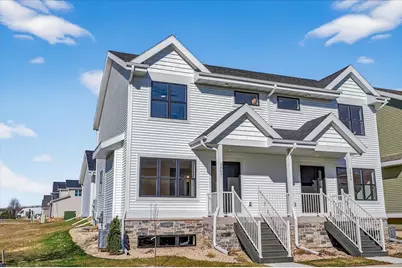 2807 Crinkle Root Drive, Fitchburg, WI 53711 - Photo 2