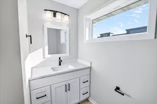 2807 Crinkle Root Dr, Fitchburg, WI 53711 - Photo 36