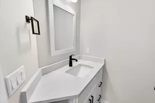 2807 Crinkle Root Dr, Fitchburg, WI 53711 - Photo 58