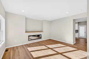 2807 Crinkle Root Dr, Fitchburg, WI 53711 - Photo 8