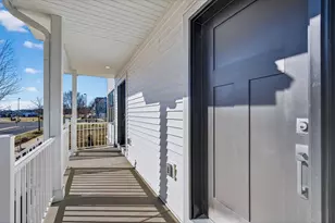 2809 Crinkle Root Dr, Fitchburg, WI 53711 - Photo 6