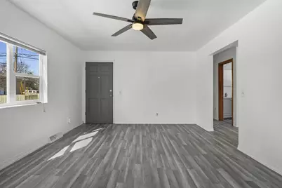 5604 Bjelde Lane, Monona, WI 53716 - Photo 2