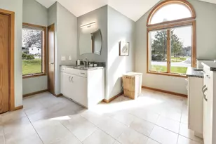 828 Tamarack Wy, Verona, WI 53593 - Photo 24