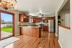 1008 Eric Ln, Waunakee, WI 53597 - Photo 8