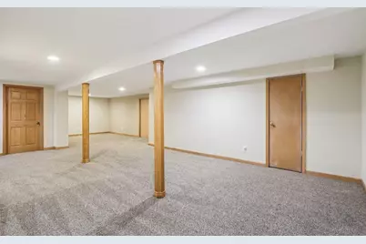 1008 Eric Lane, Waunakee, WI 53597 - Photo 26