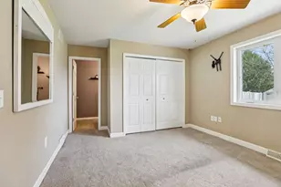 1008 Eric Ln, Waunakee, WI 53597 - Photo 12