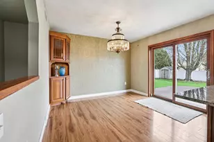 1008 Eric Ln, Waunakee, WI 53597 - Photo 10