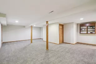 1008 Eric Ln, Waunakee, WI 53597 - Photo 24