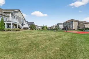 1206 Water Wheel Dr, Waunakee, WI 53597 - Photo 10