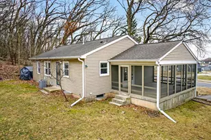 5152 Felland Rd, Madison, WI 53718 - Photo 6