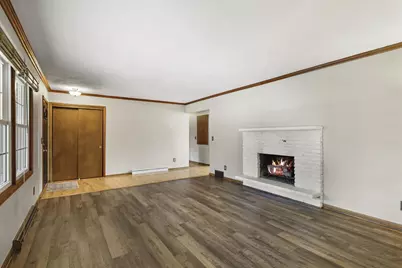 120 Walmar Drive, Sun Prairie, WI 53590 - Photo 4