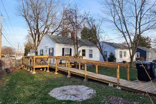 1878 Greenview Dr, Beloit, WI 53511 - Photo 4