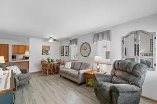 1507 Manassas Dr, Baraboo, WI 53913 - Photo 2